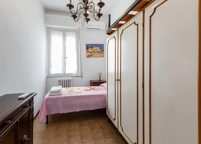 Guesthost - Station Terrace Near The Sea Pescara