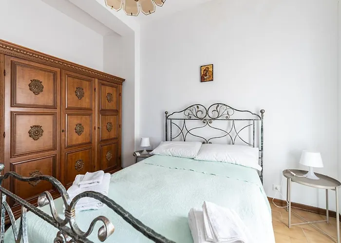 Apartment Guesthost - Station Terrace Near The Sea